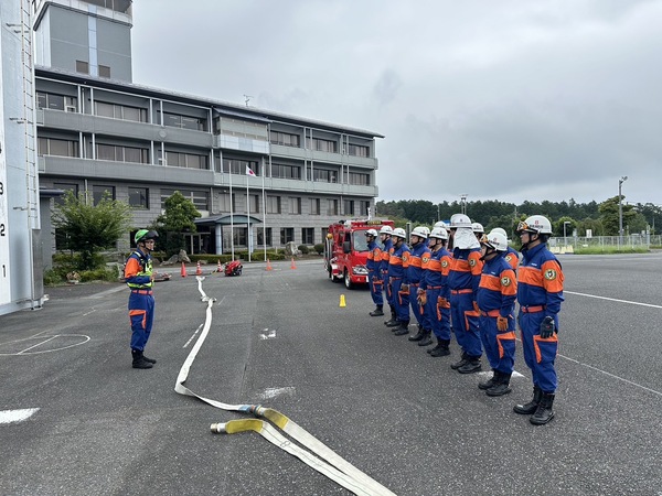 小型ポンプ定期点検、放水訓練を実施